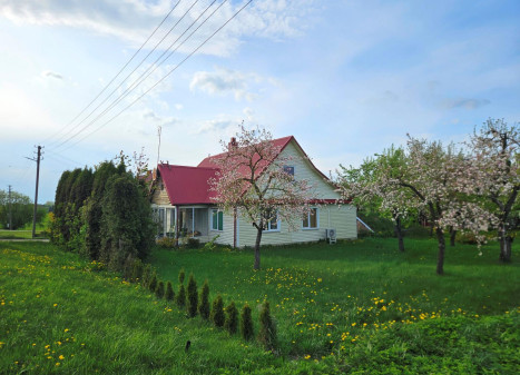Parduodamas namas Valų k., Ukmergės r. sav., 88.99 m² ploto 3 kambariai