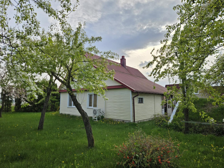 Parduodamas namas Valų k., Ukmergės r. sav., 88.99 m² ploto 3 kambariai 4
