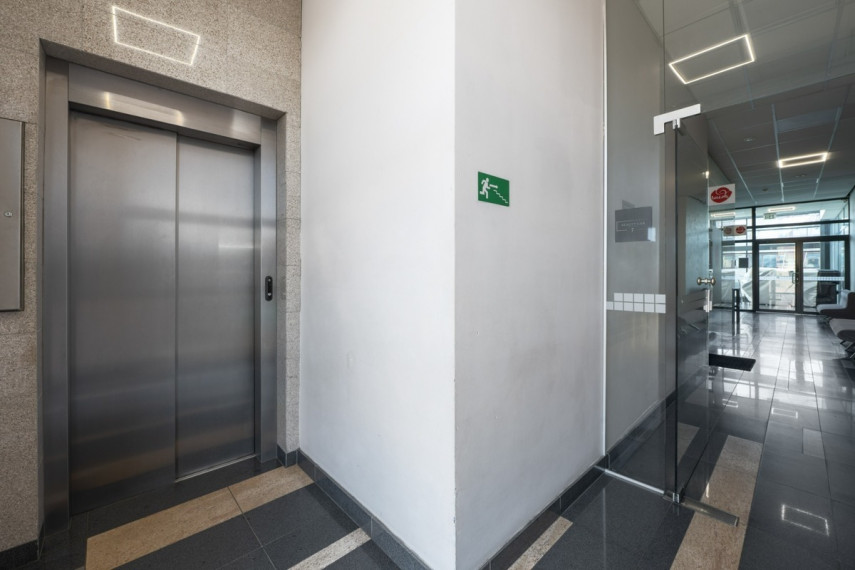 Parduodamos administracinės, paslaugų, prekybos patalpos H. Manto g., Centras, Klaipėdos m., Klaipėdos m. sav., 144.02 m2 ploto 9