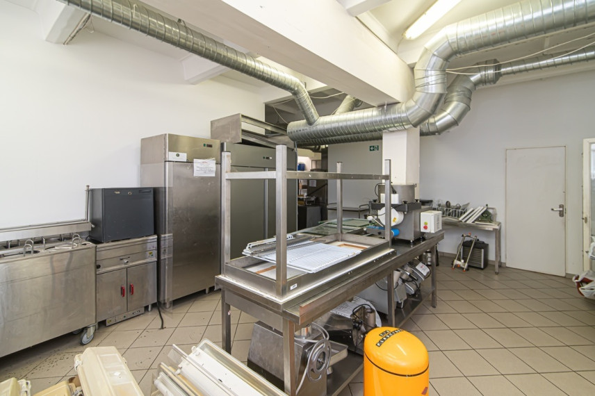 Nuomojamos gamybinės, maitinimo, paslaugų, prekybos, sandėliavimo patalpos Bazilijonų g., Senamiestis, Vilniaus m., Vilniaus m. sav., 640.52 m2 ploto 6