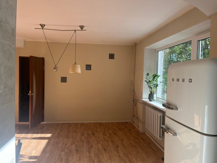 Parduodamas butas Kazliškių g., Žirmūnai, Vilniaus m., Vilniaus m. sav., 42.00 m² ploto 2 kambariai 5