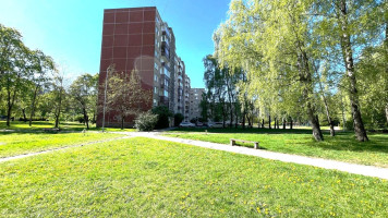 Nuomojamas butas Loretos Asanavičiūtės g., Karoliniškės, Vilniaus m., Vilniaus m. sav., 33 m2 ploto, 1 kambariai 8