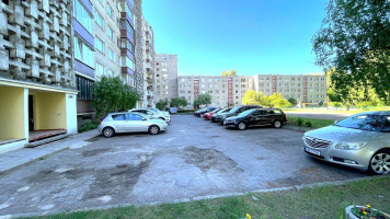 Nuomojamas butas Loretos Asanavičiūtės g., Karoliniškės, Vilniaus m., Vilniaus m. sav., 33 m2 ploto, 1 kambariai 10