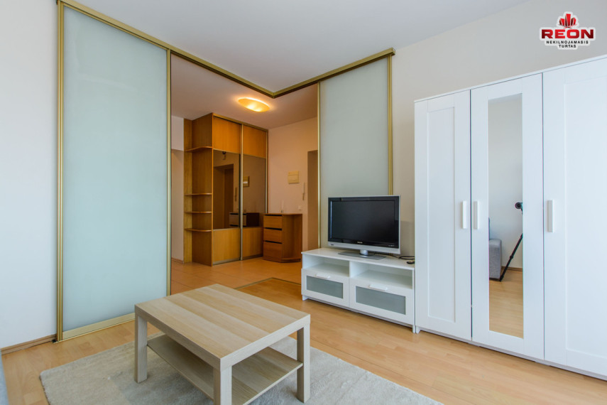 Nuomojamas butas Kazimiero Ladygos g., Šiaurės miestelis, Vilniaus m., Vilniaus m. sav., 54 m2 ploto, 2 kambariai 2