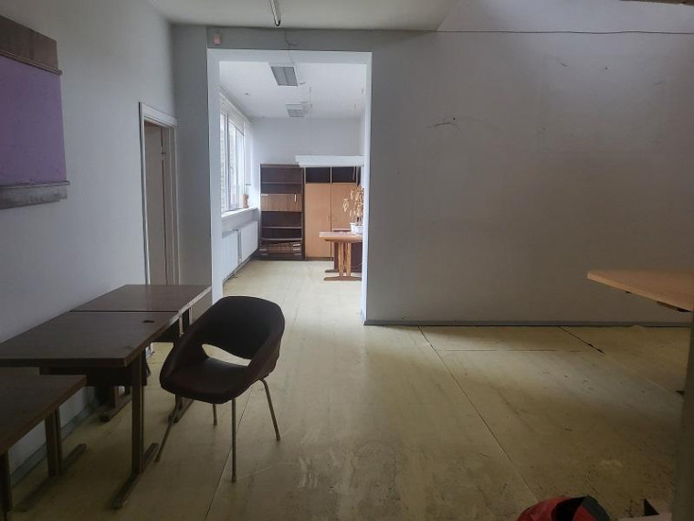 Parduodamas butas Buivydiškių g., Šeškinė, Vilniaus m., Vilniaus m. sav., 513.47 m² ploto 5 kambariai 10