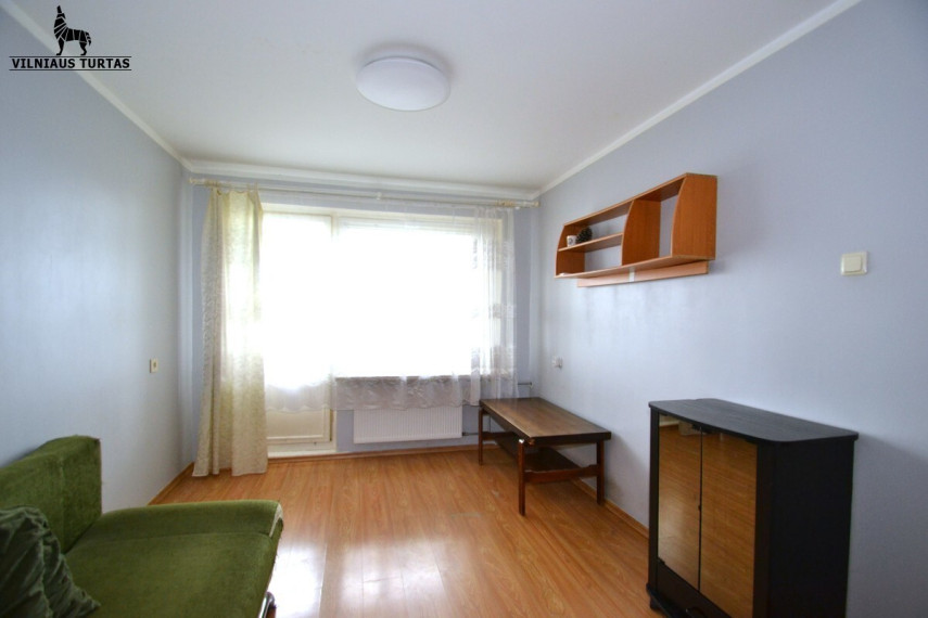 Nuomojamas butas Tuskulėnų g., Žirmūnai, Vilniaus m., Vilniaus m. sav., 33 m2 ploto, 1 kambariai 6