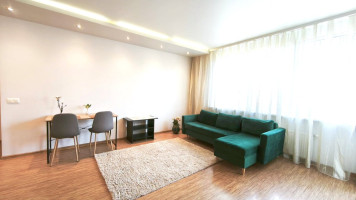 Nuomojamas butas Girulių g., Pašilaičiai, Vilniaus m., Vilniaus m. sav., 62 m2 ploto, 2 kambariai 10