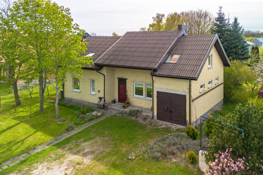 Parduodamas namas Gedviliškės g., Tauralaukis, Klaipėdos m., Klaipėdos m. sav., 200 m2 ploto, 2 aukštai 10