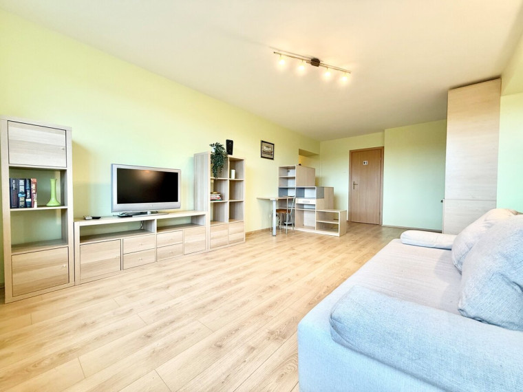 Nuomojamas butas Krokuvos g., Šnipiškės, Vilniaus m., Vilniaus m. sav., 67 m2 ploto, 2 kambariai 1