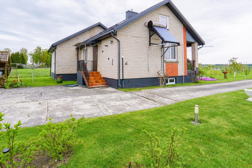 Parduodamas namas Dudiškių g., Pumpėnų mstl., Pasvalio r. sav., 136.77 m2 ploto, 1 aukštai 6