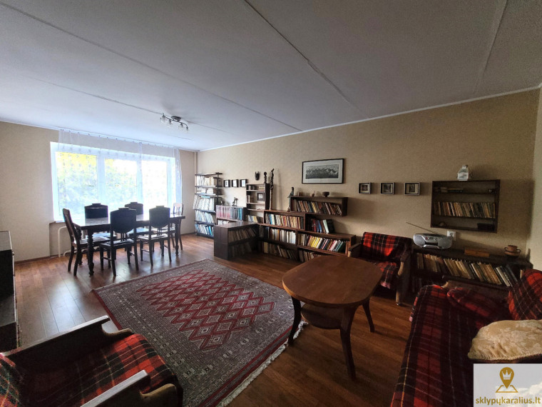 Parduodamas namas Zarasų r. sav., Didžiadvario k., Emilijos Pliaterytės, 277 m2 ploto, 2 aukštai 6