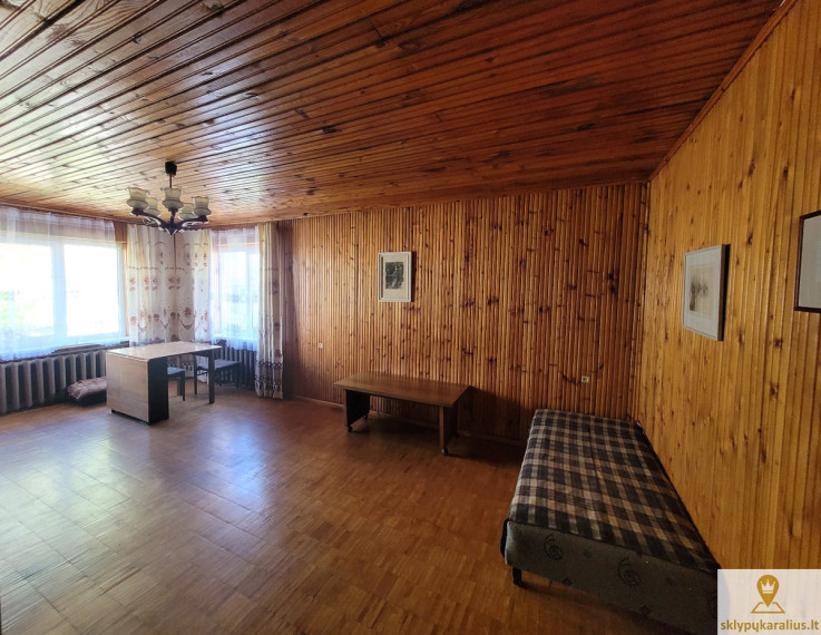 Parduodamas namas Zarasų r. sav., Didžiadvario k., Emilijos Pliaterytės, 277 m2 ploto, 2 aukštai 10