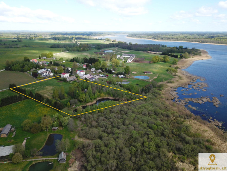 Parduodamas namas Zarasų r. sav., Didžiadvario k., Emilijos Pliaterytės, 277 m2 ploto, 2 aukštai 17
