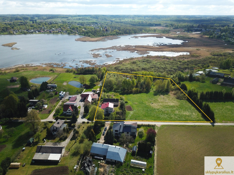 Parduodamas namas Zarasų r. sav., Didžiadvario k., Emilijos Pliaterytės, 277 m2 ploto, 2 aukštai 23