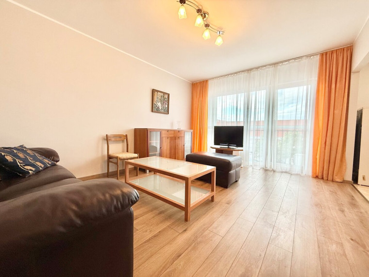 Nuomojamas butas Kazimiero Ladygos g., Žirmūnai, Vilniaus m., Vilniaus m. sav., 60 m2 ploto, 2 kambariai 3