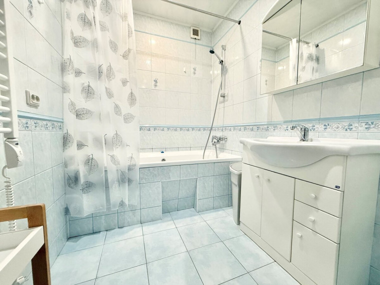 Nuomojamas butas Kazimiero Ladygos g., Žirmūnai, Vilniaus m., Vilniaus m. sav., 60 m2 ploto, 2 kambariai 6