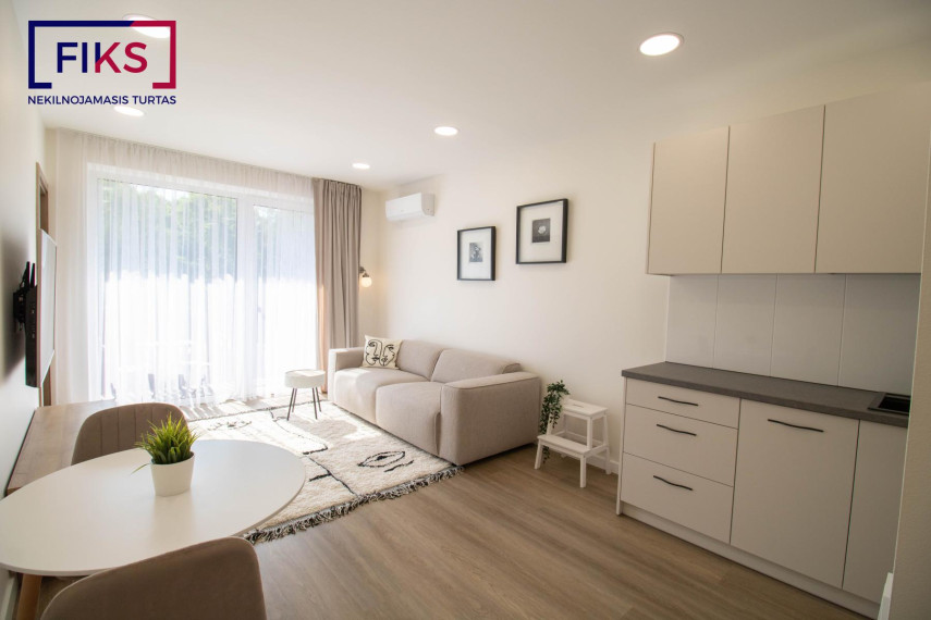 Nuomojamas butas Žarėnų g., Aukštieji Šančiai, Kauno m., Kauno m. sav., 40 m² ploto 2 kambariai 4
