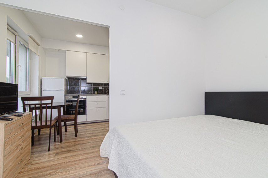 Nuomojamas butas Jurgio Lebedžio g., Baltupiai, Vilniaus m., Vilniaus m. sav., 25.12 m2 ploto, 1 kambariai 5