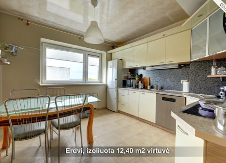 Parduodamas butas Jono Kairiūkščio g., Vilniaus m., Vilniaus m. sav., 85 m2 ploto, 3 kambariai