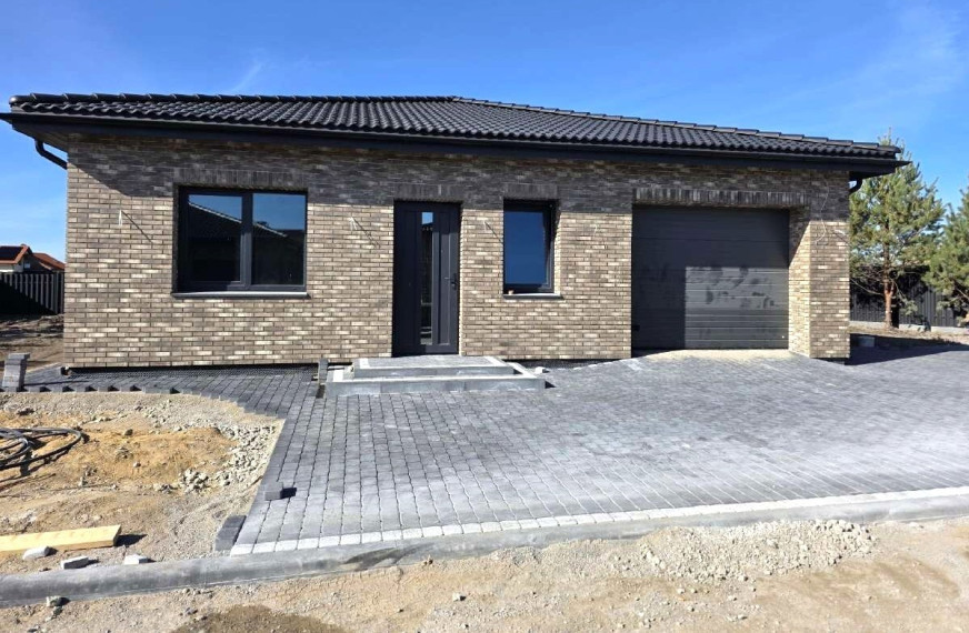 Parduodamas namas Klaipėdos apskritis, Klaipėdos r. sav., Slengių k., Karališkas tak., 140 m2 ploto, 1 aukštai 1