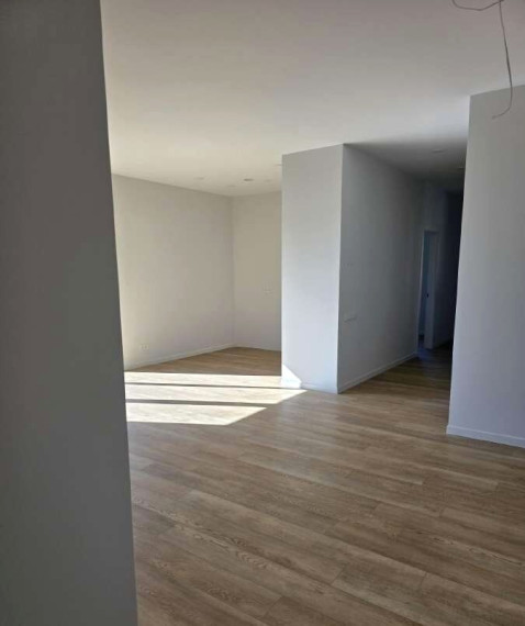 Parduodamas namas Klaipėdos apskritis, Klaipėdos r. sav., Slengių k., Karališkas tak., 140 m2 ploto, 1 aukštai 3