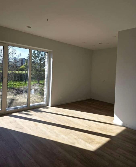 Parduodamas namas Klaipėdos apskritis, Klaipėdos r. sav., Slengių k., Karališkas tak., 140 m2 ploto, 1 aukštai 4