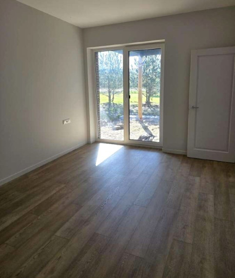 Parduodamas namas Klaipėdos apskritis, Klaipėdos r. sav., Slengių k., Karališkas tak., 140 m2 ploto, 1 aukštai 6