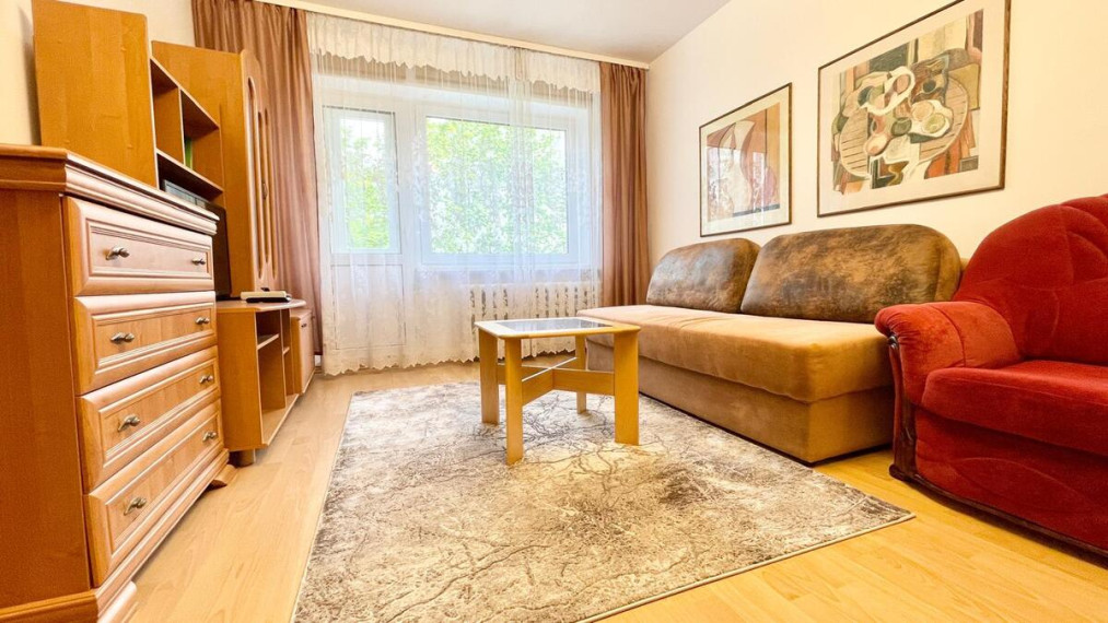 Nuomojamas butas Gelvonų g., Šeškinė, Vilniaus m., Vilniaus m. sav., 50 m2 ploto, 2 kambariai 1