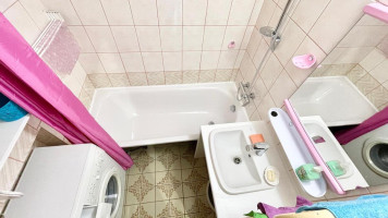 Nuomojamas butas Gelvonų g., Šeškinė, Vilniaus m., Vilniaus m. sav., 50 m2 ploto, 2 kambariai 4