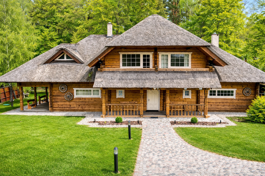 Parduodamas namas Upės g., Latežerio k., Druskininkų sav., 189 m2 ploto, 2 aukštai 1