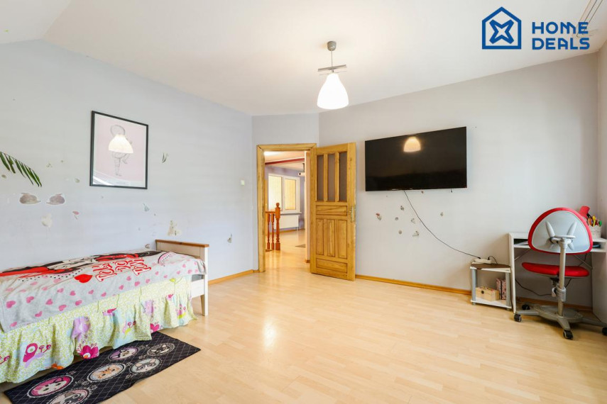Parduodamas namas Agrastų g., Aukštieji Paneriai, Vilniaus m., Vilniaus m. sav., 251.05 m² ploto 7 kambariai 25