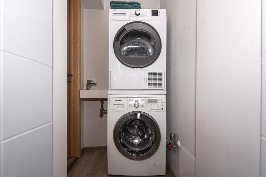 Nuomojamas butas Algirdo g., Naujamiestis, Vilniaus m., Vilniaus m. sav., 49 m² ploto 2 kambariai 3