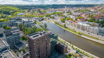Parduodamas butas A. Juozapavičiaus g., Šnipiškės, Vilniaus m., Vilniaus m. sav., 75 m2 ploto, 3 kambariai 5