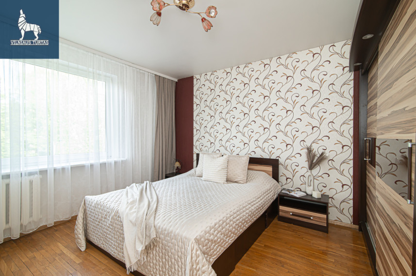 Parduodamas butas Žirmūnų g., Žirmūnai, Vilniaus m., Vilniaus m. sav., 74 m2 ploto, 4 kambariai 5