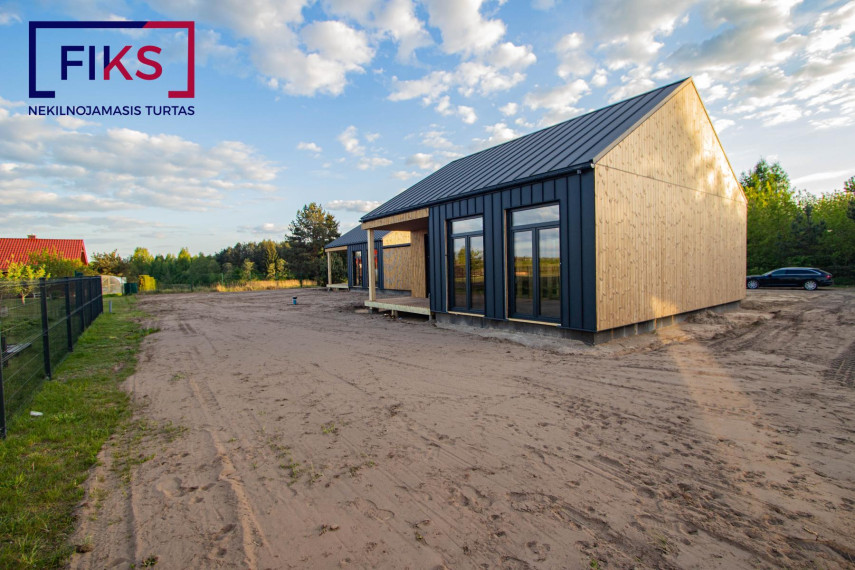 Parduodamas namas Tvenkinio g., Užusalių k., Jonavos r. sav., 119.95 m² ploto 3 kambariai 6