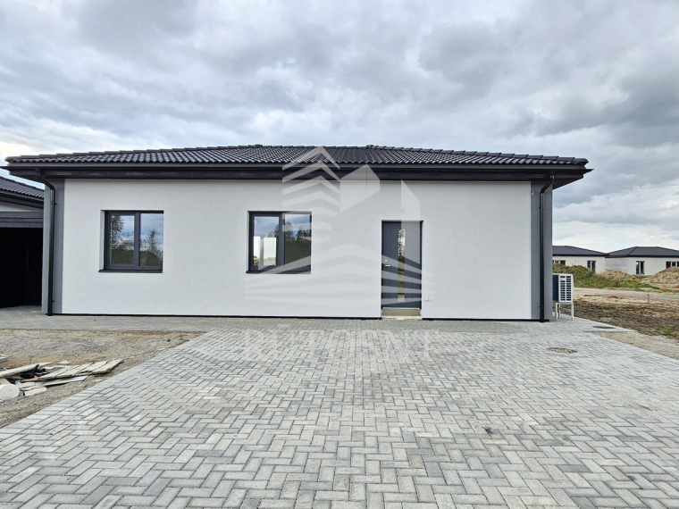 Parduodamas namas Piliavos g., Radailių k., Klaipėdos r. sav., 80 m² ploto 4 kambariai 1