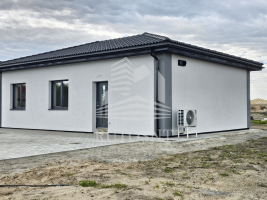 Parduodamas namas Piliavos g., Radailių k., Klaipėdos r. sav., 80 m² ploto 4 kambariai 12