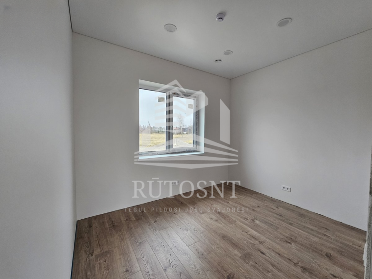 Parduodamas namas Piliavos g., Radailių k., Klaipėdos r. sav., 80.00 m² ploto 4 kambariai 10