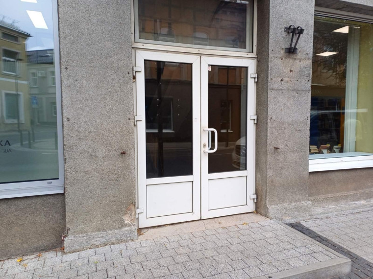 Parduodamos patalpos Respublikos g., Centras, Panevėžio m., Panevėžio m. sav., 300.48 m² ploto 4