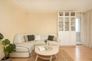Parduodamas butas Čiobiškio g., Šeškinė, Vilniaus m., Vilniaus m. sav., 52.26 m2 ploto, 2 kambariai 3