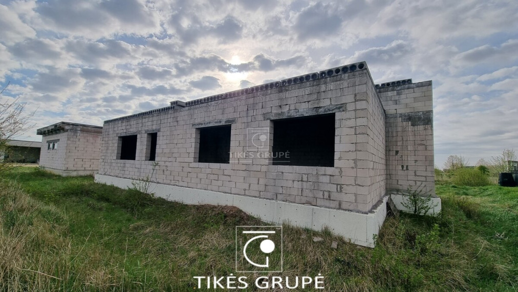 Parduodamas namas Klemiškės II k., Klaipėdos r. sav., 204 m2 ploto, 1 aukštai 3