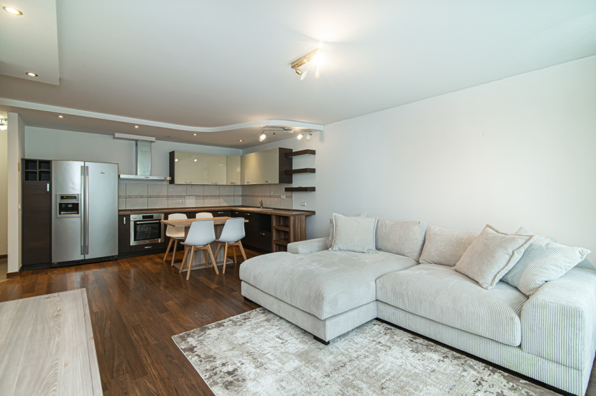 Parduodamas butas Žirmūnų g., Žirmūnai, Vilniaus m., Vilniaus m. sav., 60.04 m2 ploto, 2 kambariai 4