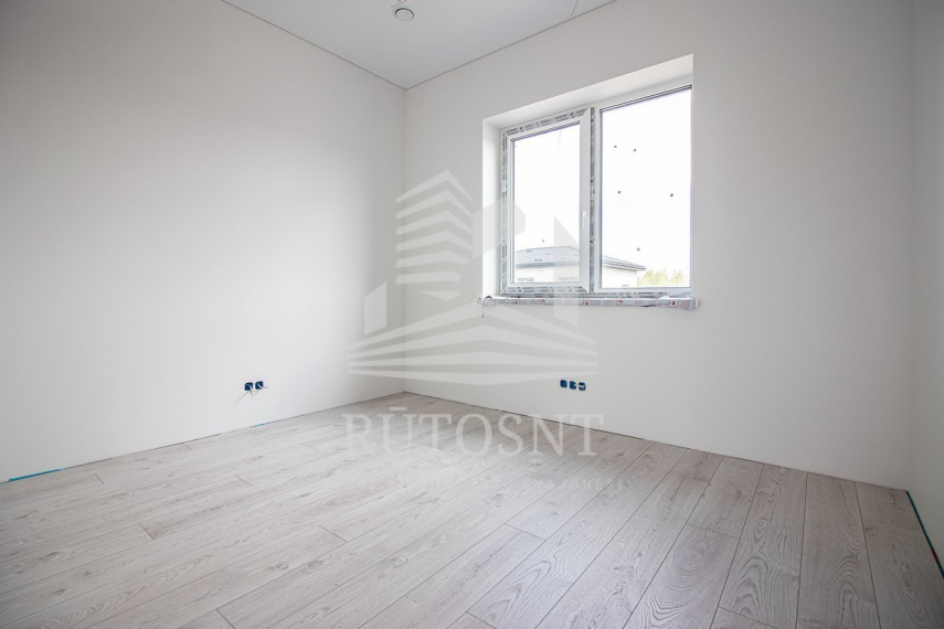 Parduodamas namas Piliavos g., Radailių k., Klaipėdos r. sav., 80 m² ploto 4 kambariai 6