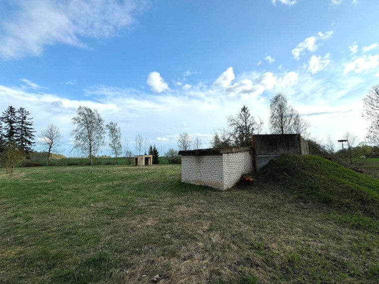Parduodamas namas Pavartyčių k., Radviliškio r. sav., 288.00 m² ploto 7 kambariai 7
