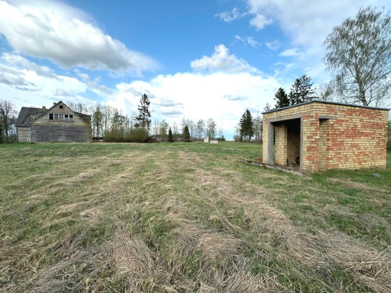 Parduodamas namas Pavartyčių k., Radviliškio r. sav., 288.00 m² ploto 7 kambariai 8