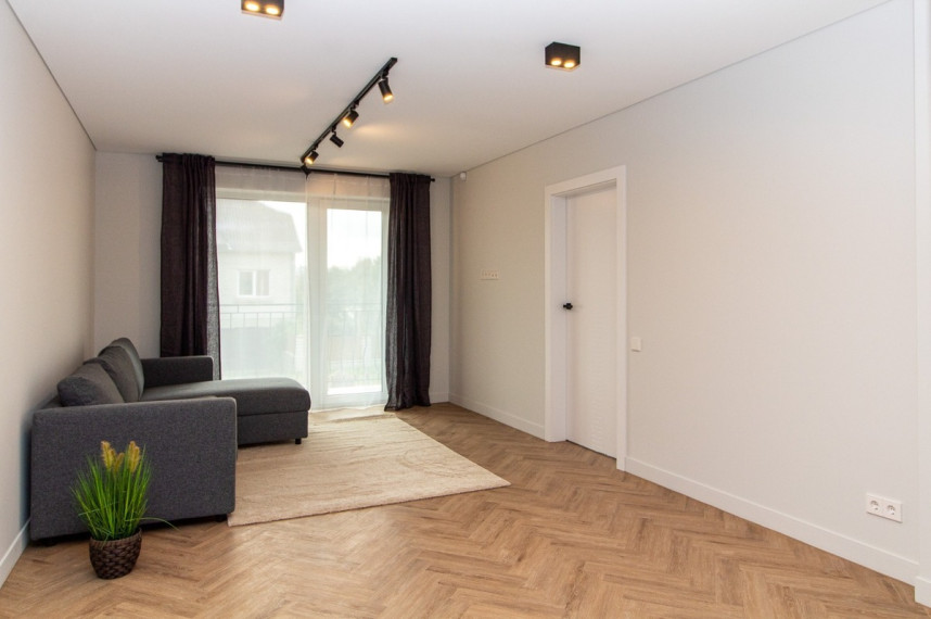 Parduodamas namas Knygnešio g., Tauragės m., Tauragės r. sav., 405.97 m2 ploto, 2 aukštai 1