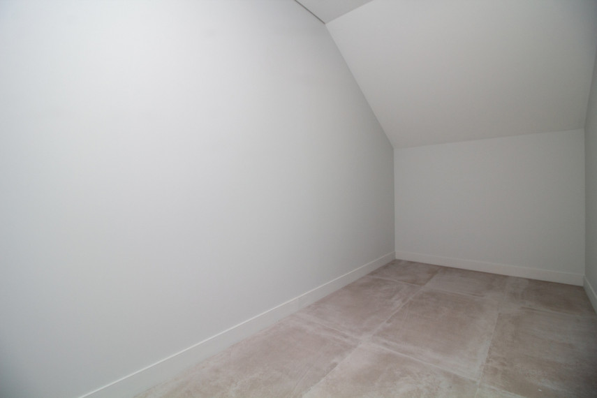 Parduodamas namas Knygnešio g., Tauragės m., Tauragės r. sav., 405.97 m2 ploto, 2 aukštai 28
