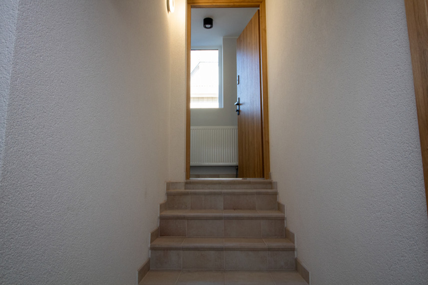 Parduodamas namas Knygnešio g., Tauragės m., Tauragės r. sav., 405.97 m2 ploto, 2 aukštai 32