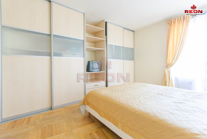 Nuomojamas butas Jurgio Baltrušaičio g., Pašilaičiai, Vilniaus m., Vilniaus m. sav., 74 m2 ploto, 3 kambariai 6