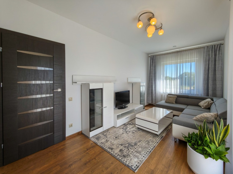 Parduodamas namas Lakštingalų g., Šilalės m., Šilalės r. sav., 183.34 m2 ploto, 1 aukštai 25
